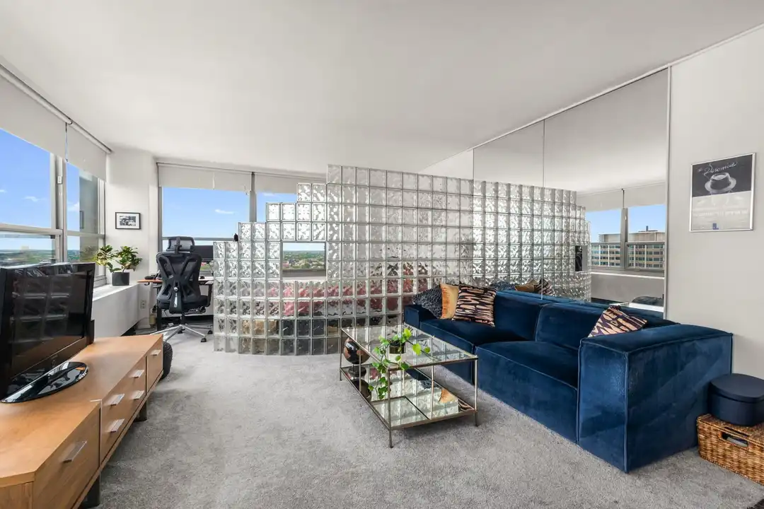 3550 N Lake Shore Dr #1912 - View 3