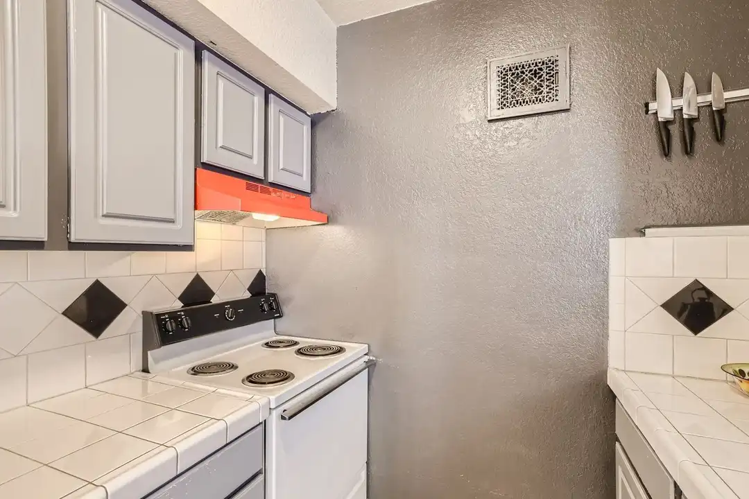 1137 Sherman St – pohled 6