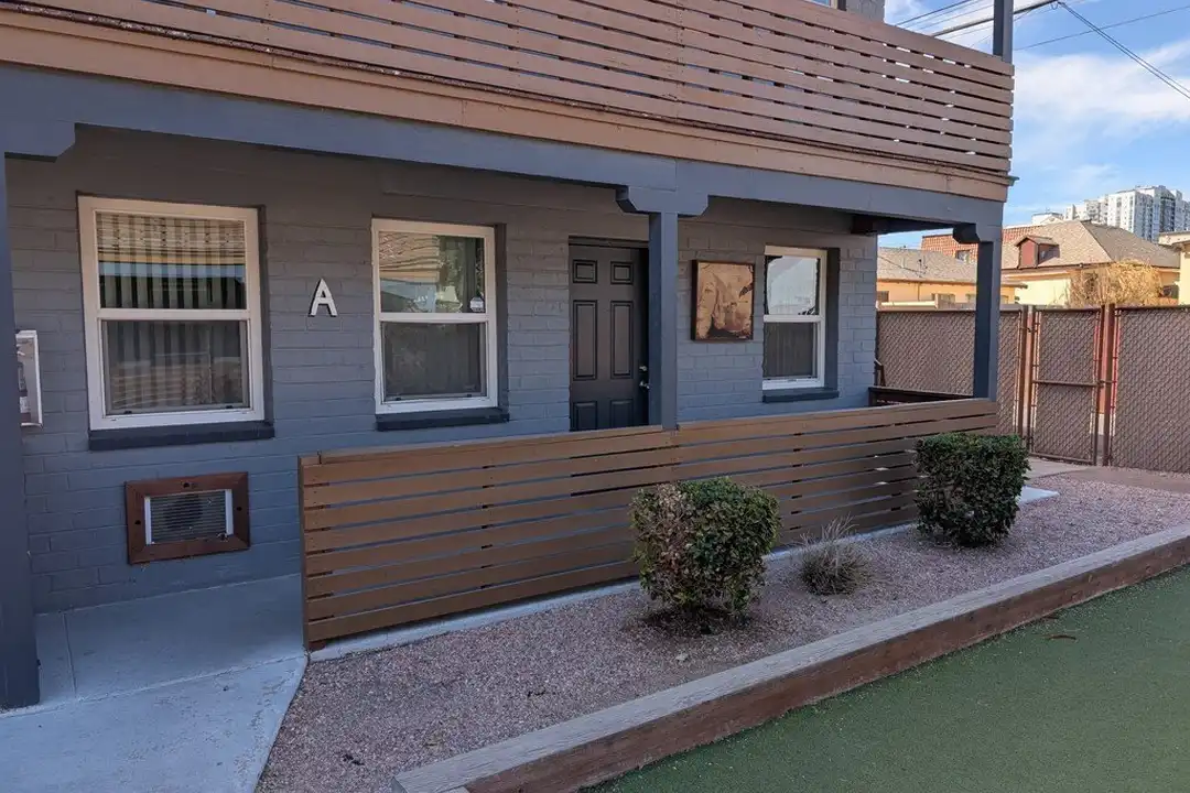 319 N 11th St #A – photo 1