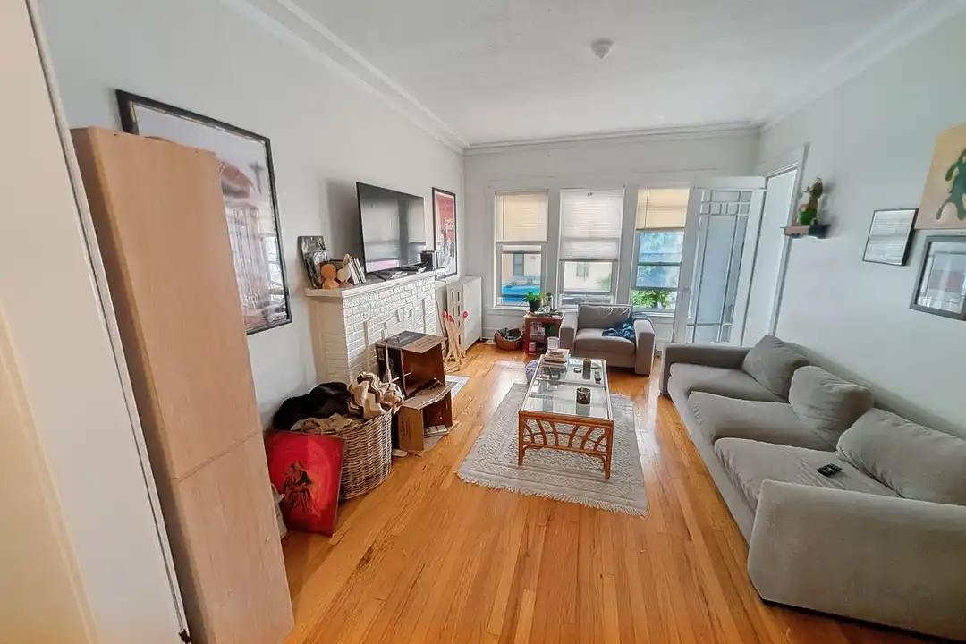 1308 W Rosemont Ave unit 1308-1 - View 6