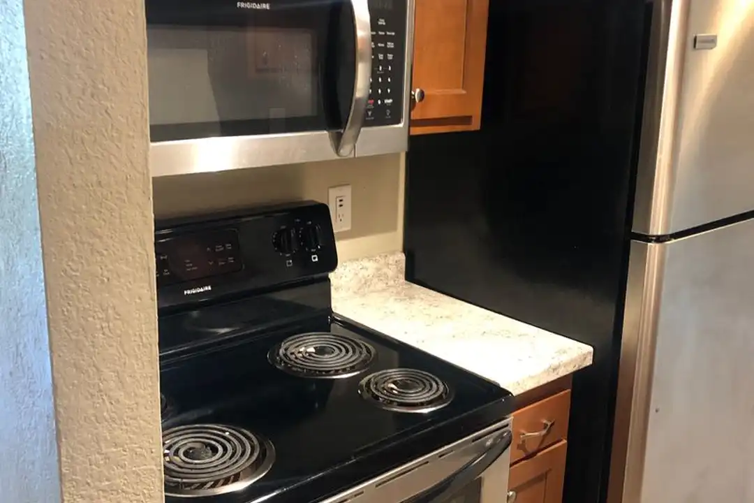 2631 Columbus Ave S unit #209 - View 3