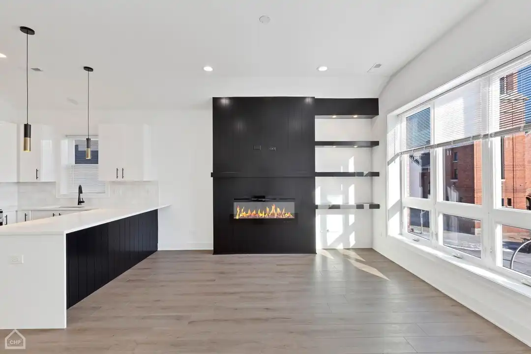 6500 S Maryland Ave - View 3