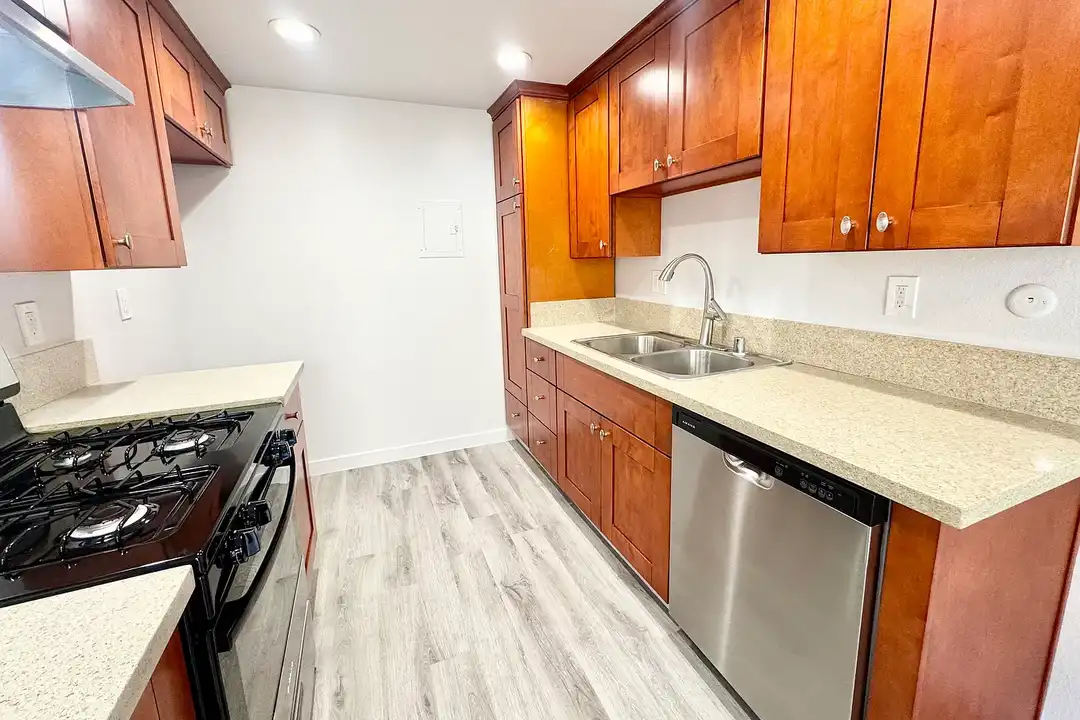 Monterey Apartments - View 5