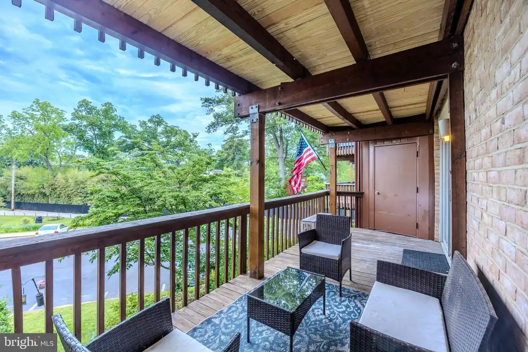 Apartment in Annapolis - View 3