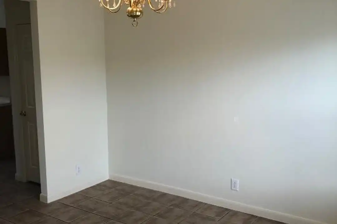 3012 Douglas Fir Dr - View 2