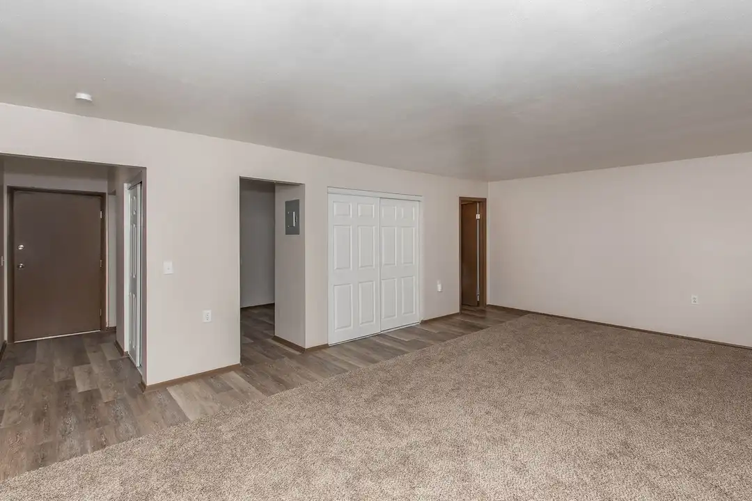 3535 N Main St unit 3535 N Main Street Apt D-1 - View 4