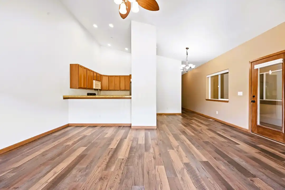 9168 Black Mountain Dr unit 6 - More