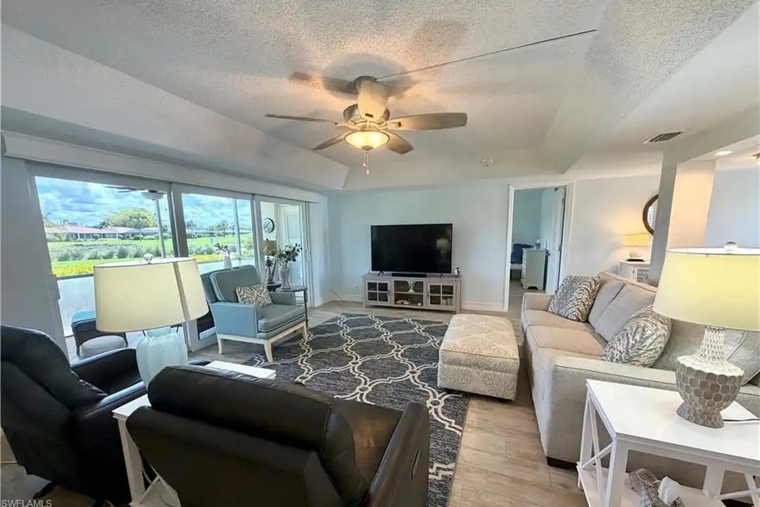 105 Penny Ln #5 - View 6