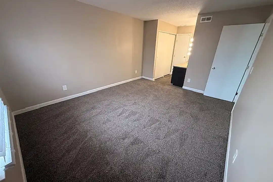 Continent French Quarter Apt – photo 1