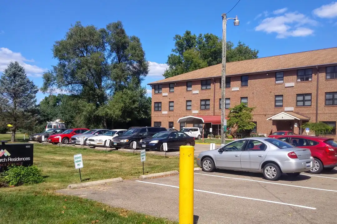 1600 Adams Ln – photo 1 of 5
