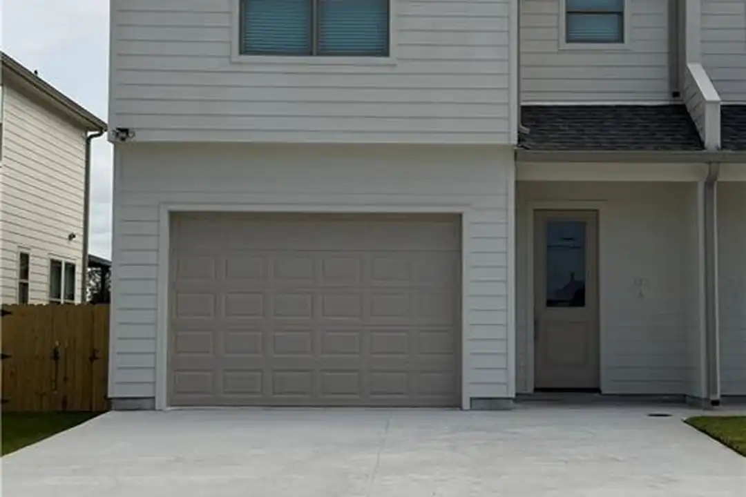 116 Berger St unit A - View 2