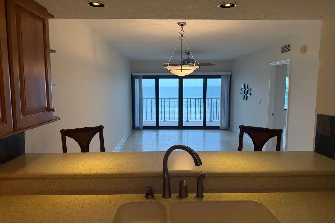 1901 1st St N unit Gary Stere Pelican Point Condo - View 6