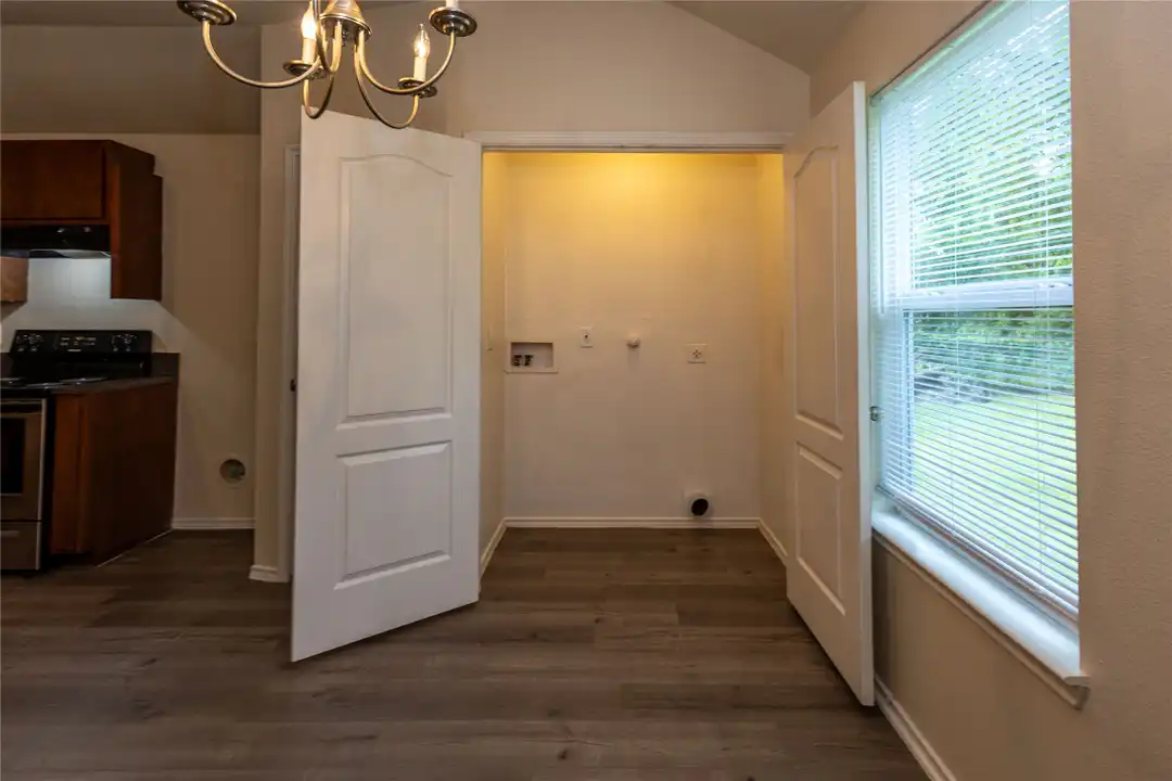 House in Beaumont - View 5