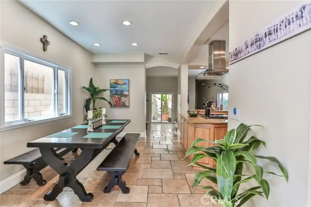 House in Huntington Beach - View 3
