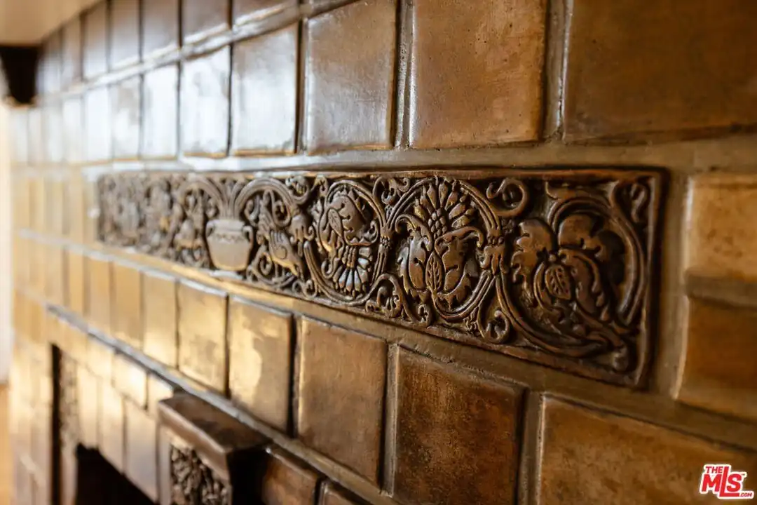 824 Brent Ave - More