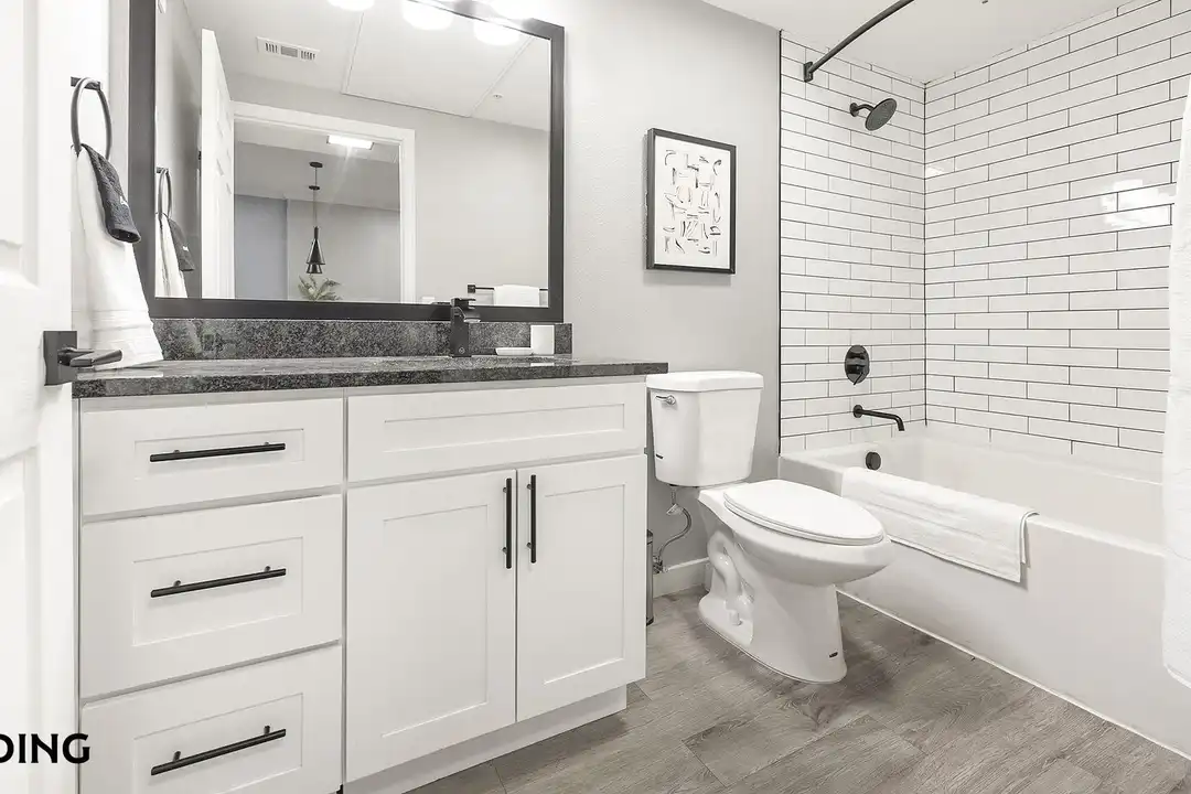 901 Colorado Blvd unit 537 – pohled 3