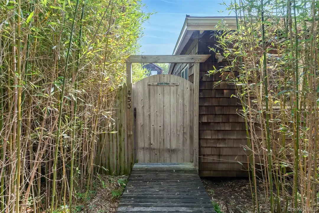 453 Dehnhoff Walk – photo 1 of 11