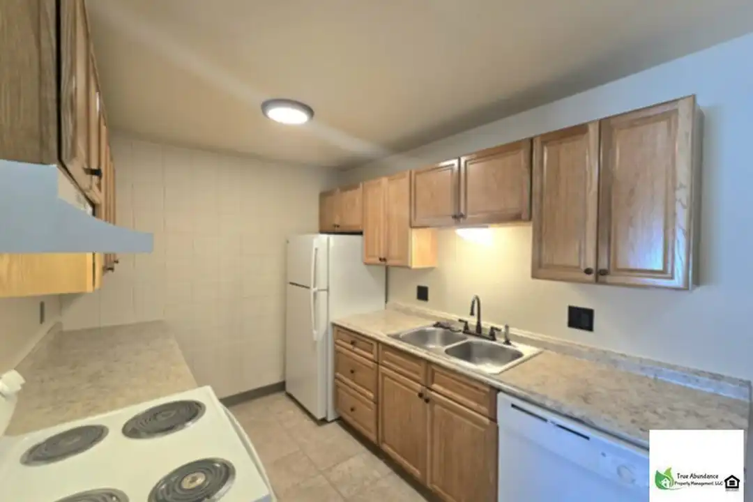 706 2nd St unit A7 - View 5