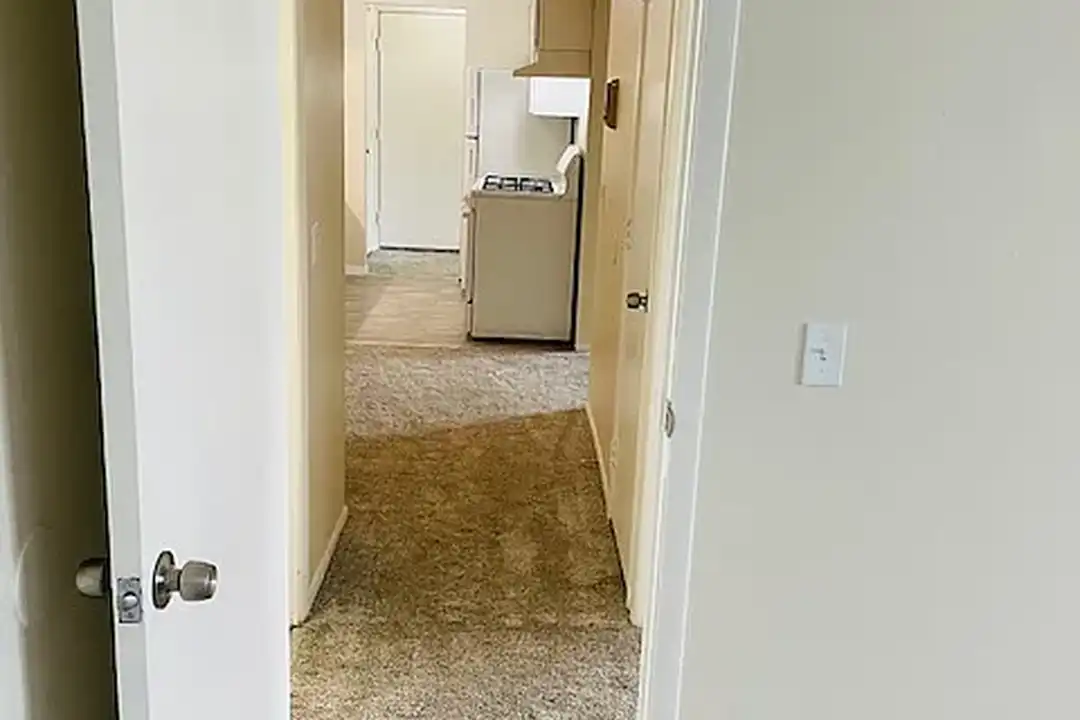 Cambridge Woods Apartments – photo 1