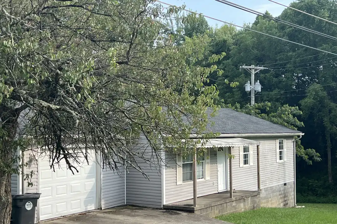 151 Highland Ave – photo 1 of 11