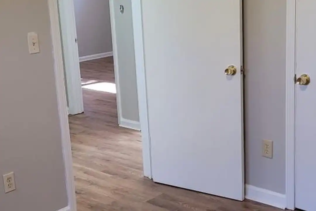 House in Columbus - View 4