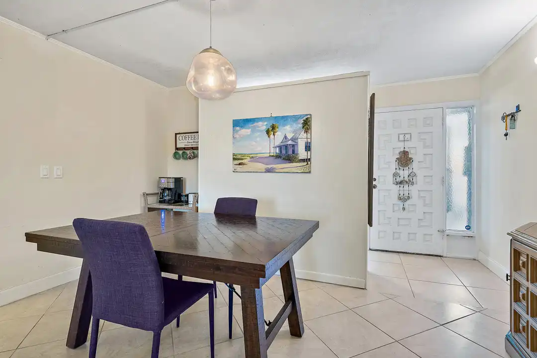 1561 NE 12th Terrace unit C14 - View 6