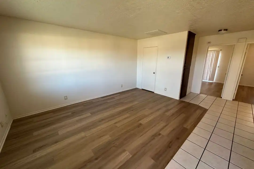 15050 Sequoia St unit 06 - View 2