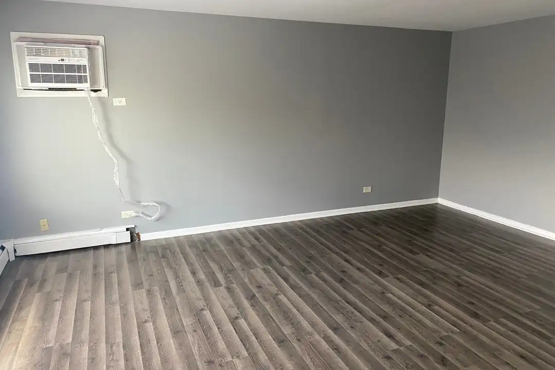 74 S Yates Ave unit 3S – photo 1 of 16