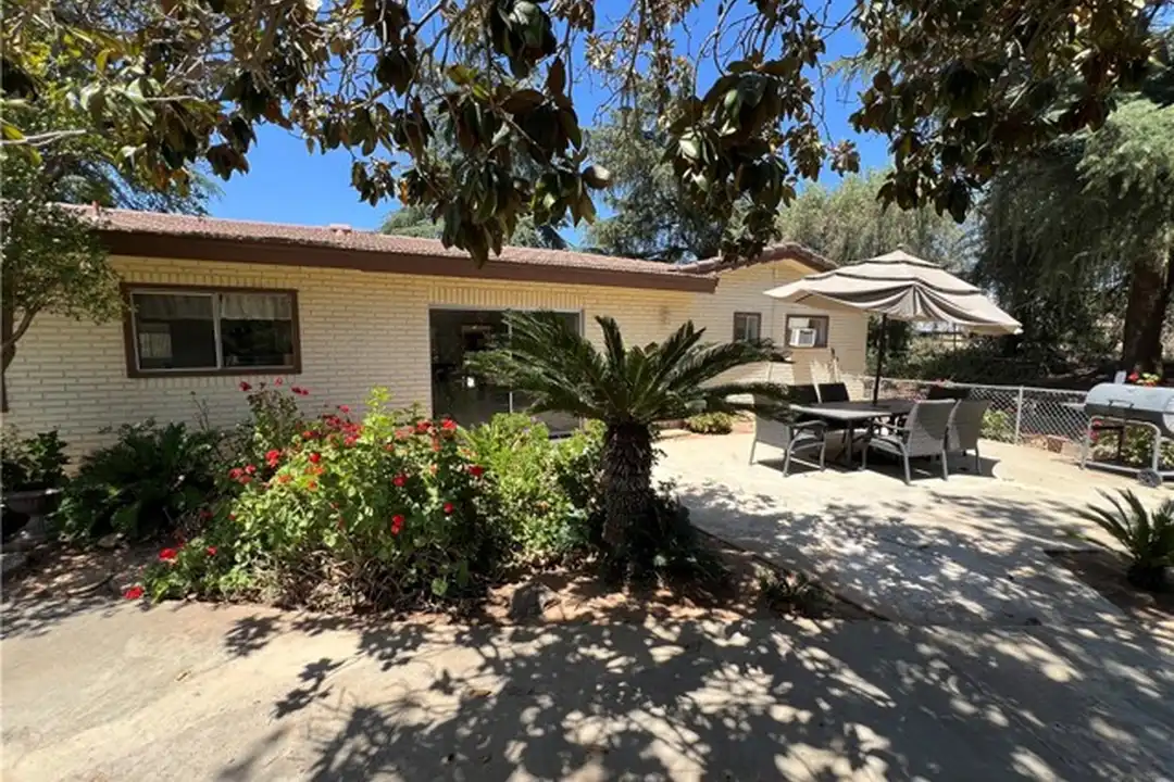 38158 Cherry Valley Blvd - View 4