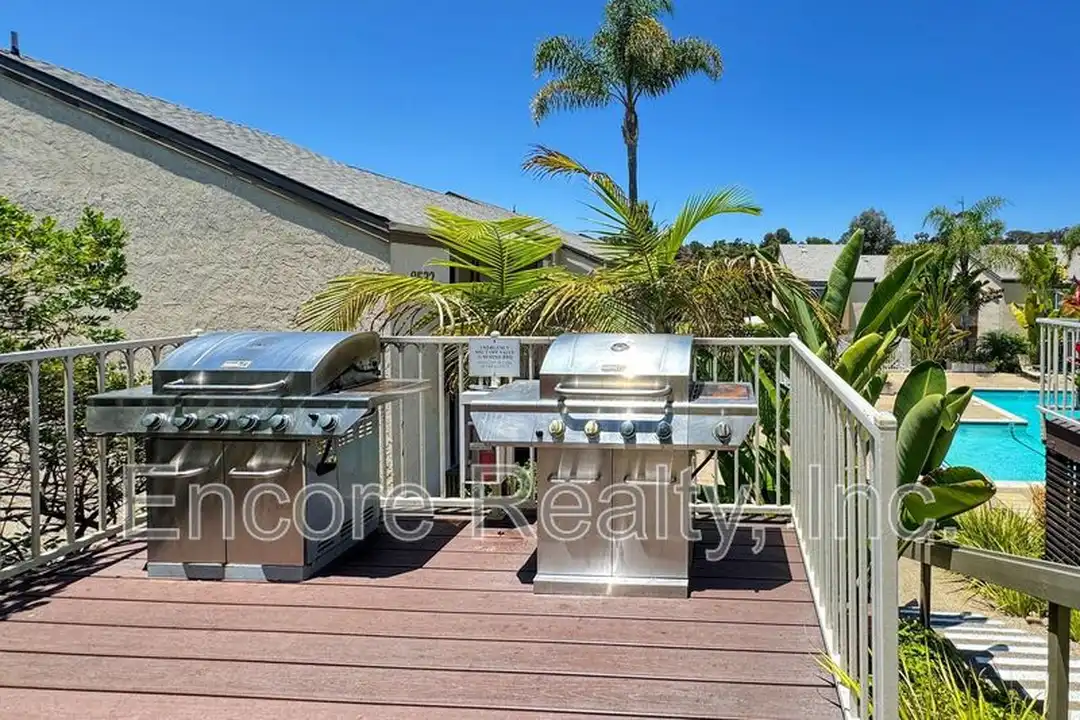 8545 Villa La Jolla Dr unit H – pohled 5