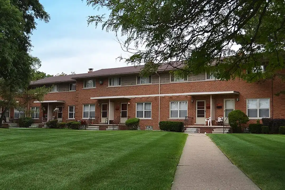 Stratford Villa - Oak Park, MI – pohled 3