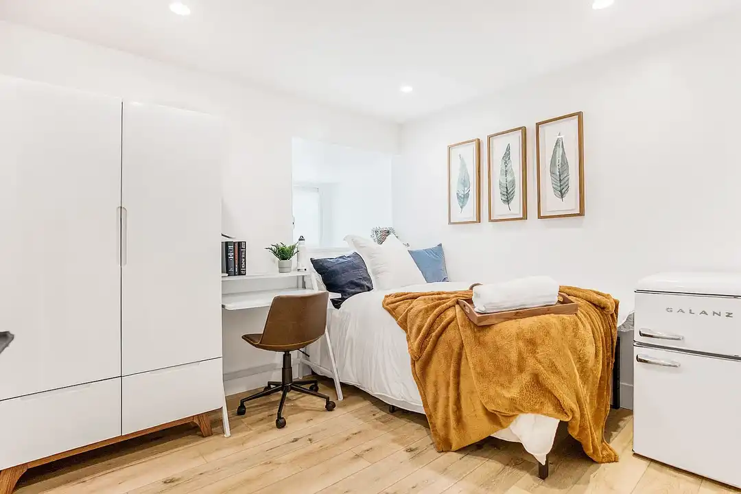 Apartment in Berkeley - View 2