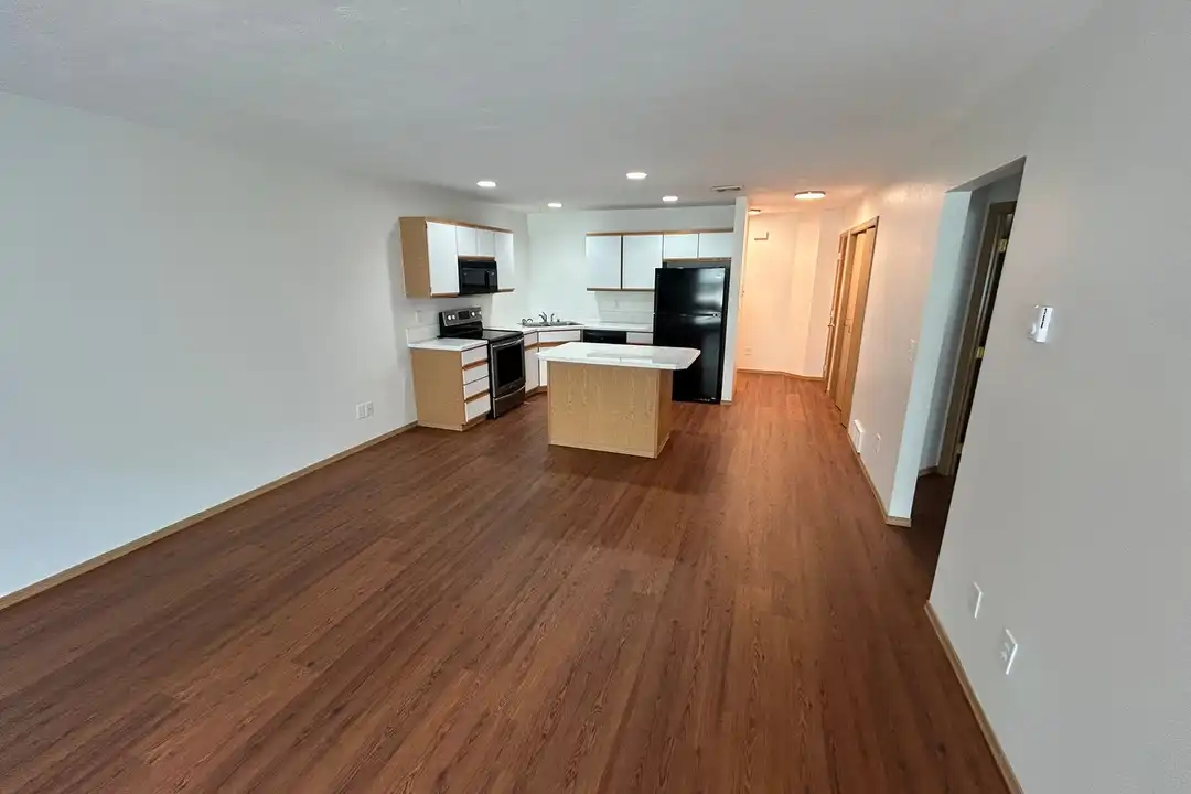950 S Ash St unit 302 – photo 1