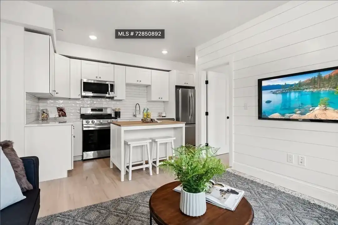 138 Centre St – photo 1
