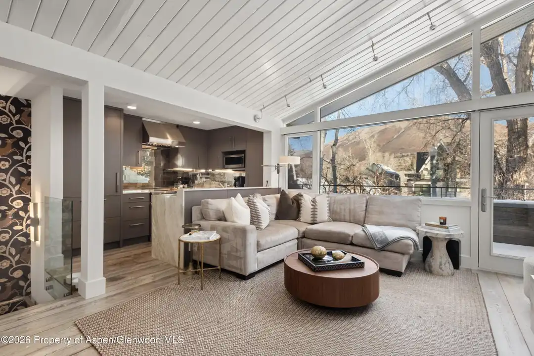 1001 E Cooper Ave #2 - View 4