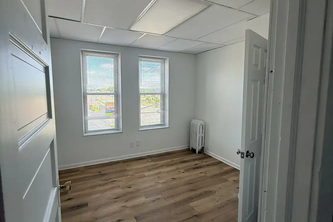 63 N 4th St unit 302 – photo 1