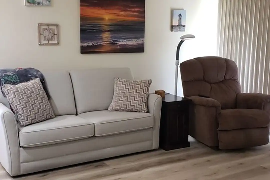 1650 S Smoketree Ave unit # 125 - View 5