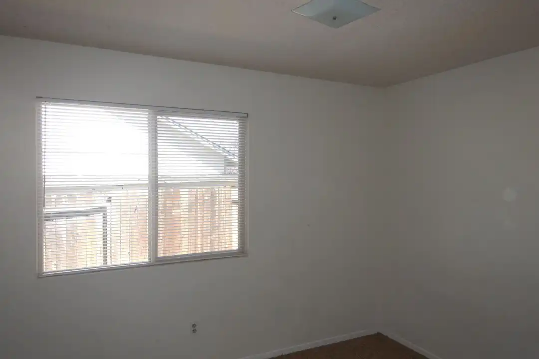 8750 Sopwith Blvd - More