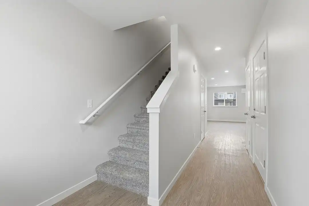 Apple Valley Town Homes - View 4