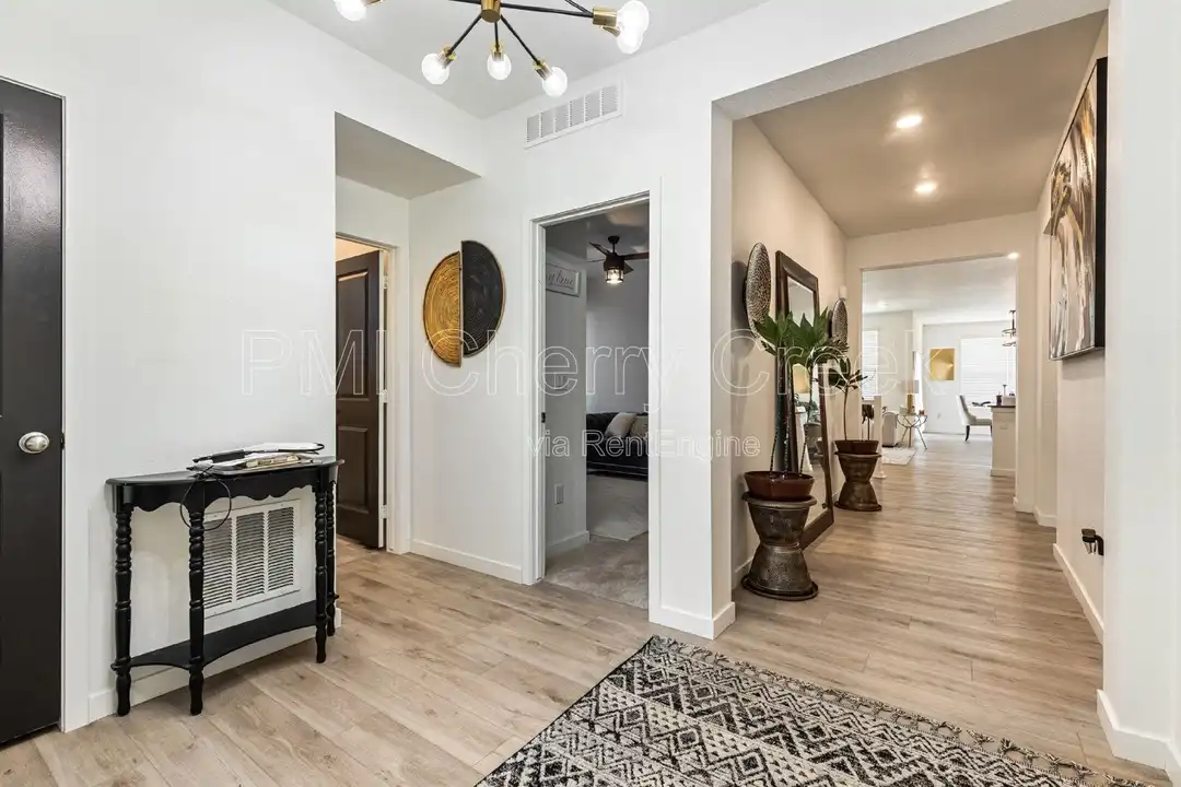 24246 E Ohio Dr - View 5