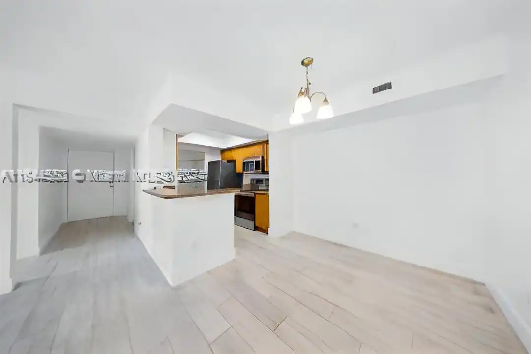 5760 Rock Island Rd - View 5