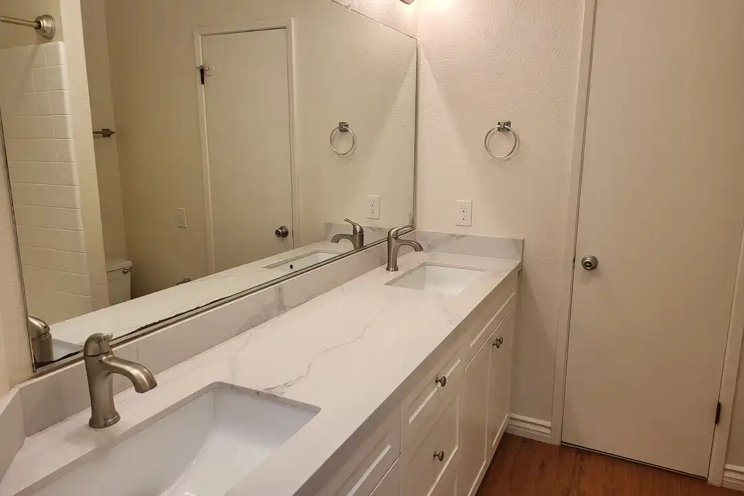 1457 N Vulcan Ave unit #2 - View 6