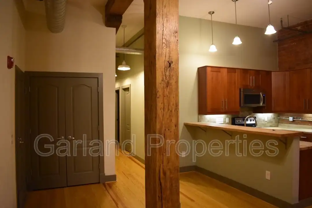 113 Norfolk Ave SW unit # 1 – photo 1