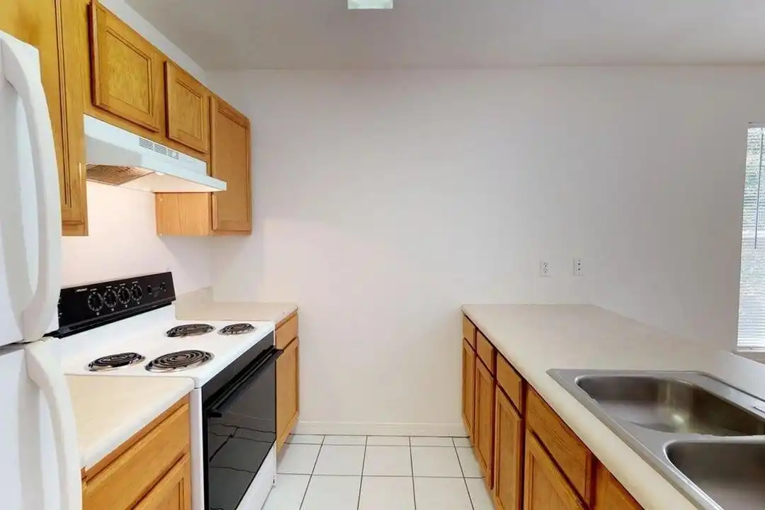 1863 Norwood Ct #4 - View 4