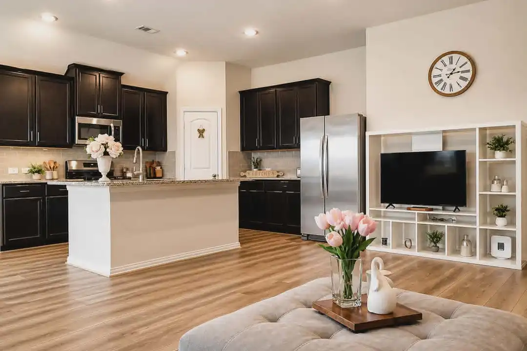 16603 Villa Del Luna Ln - View 3