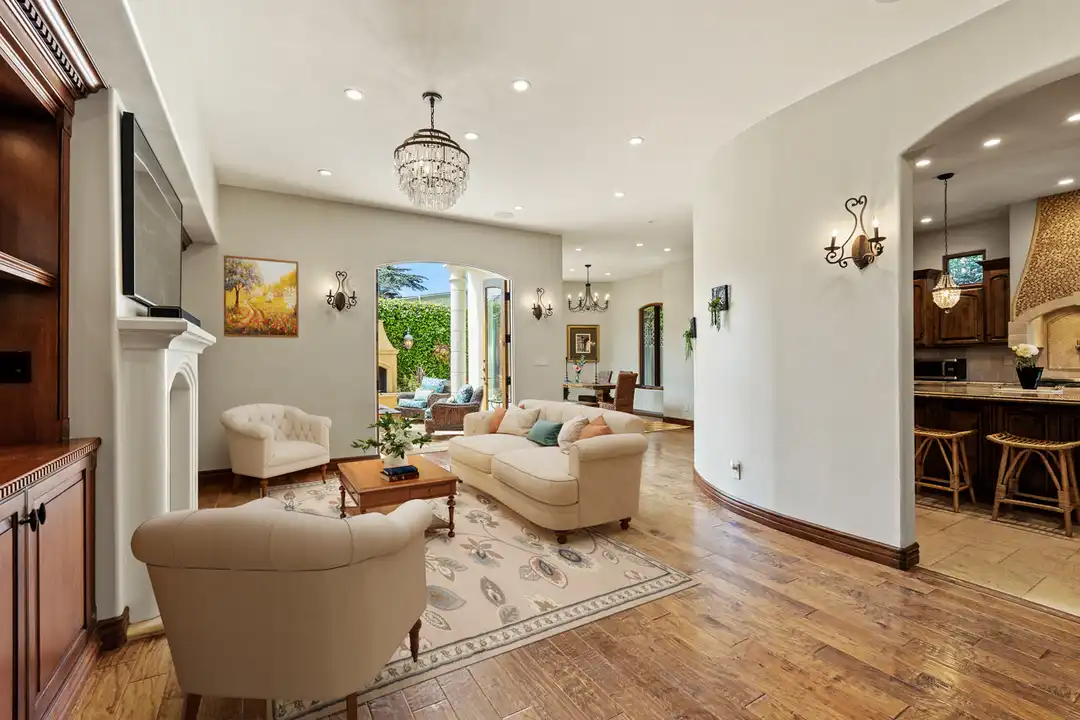 7964 Prospect Pl – pohled 6