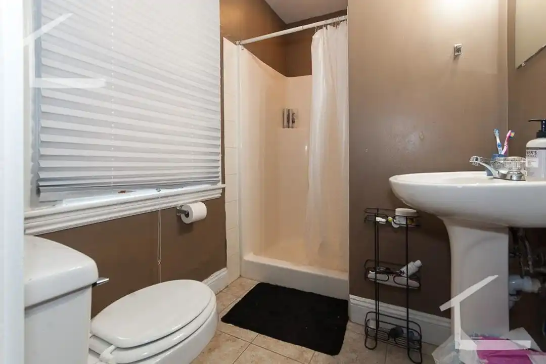 7 Wadsworth St - View 5