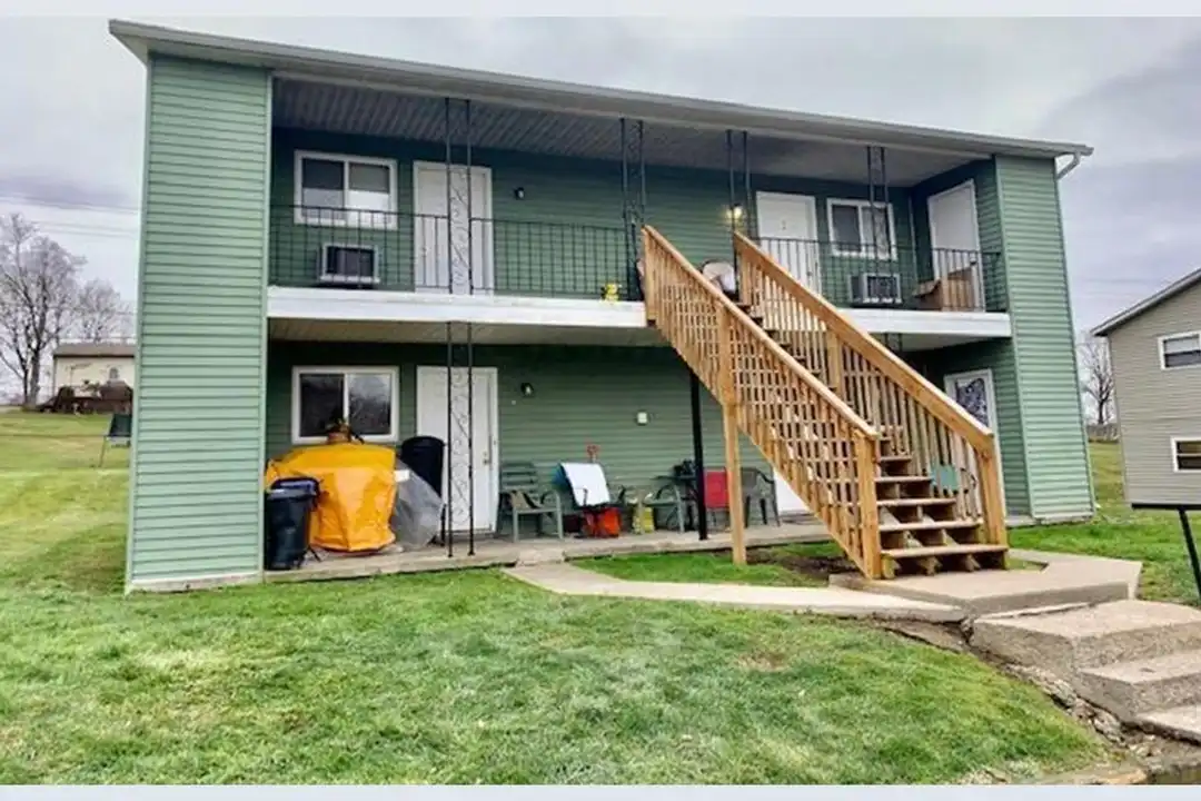1261 Green Valley Dr unit Apt D – photo 1 of 7