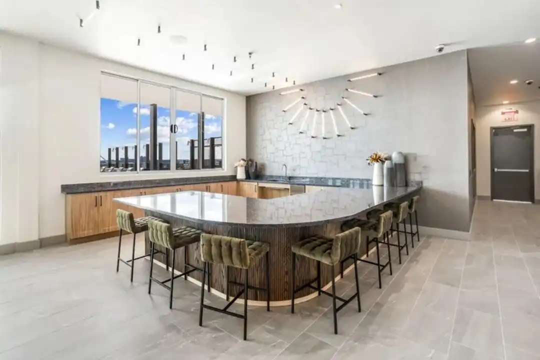 Apartment in Dallas - View 5