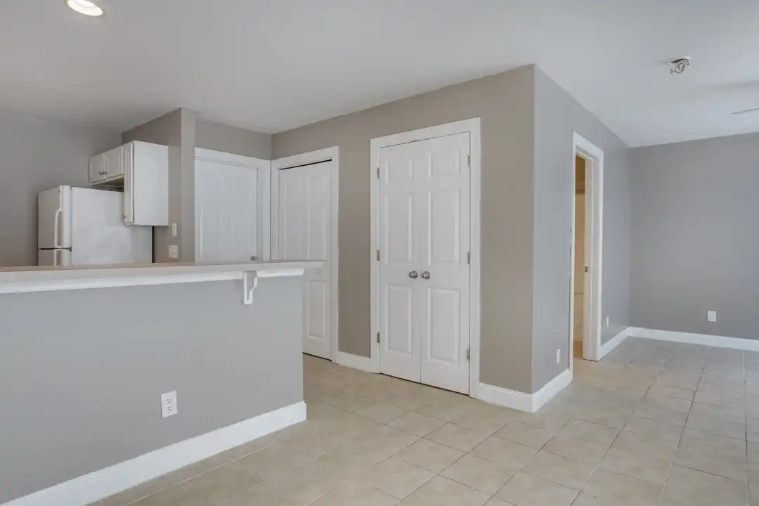 84 Cassandra Ln unit B (Studio) - View 4